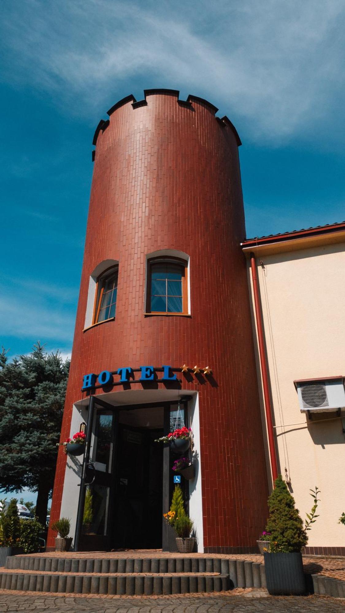 Hotel Marko Przemyśl Εξωτερικό φωτογραφία